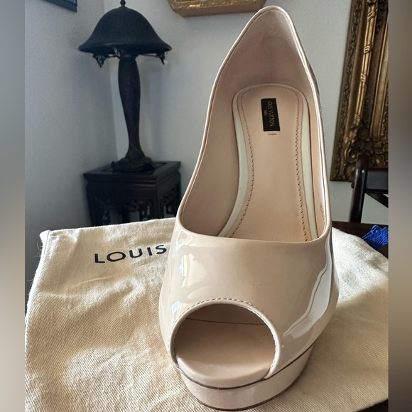 Louis Vuitton Beige Peeptoe Pumps - Picture 2 of 3